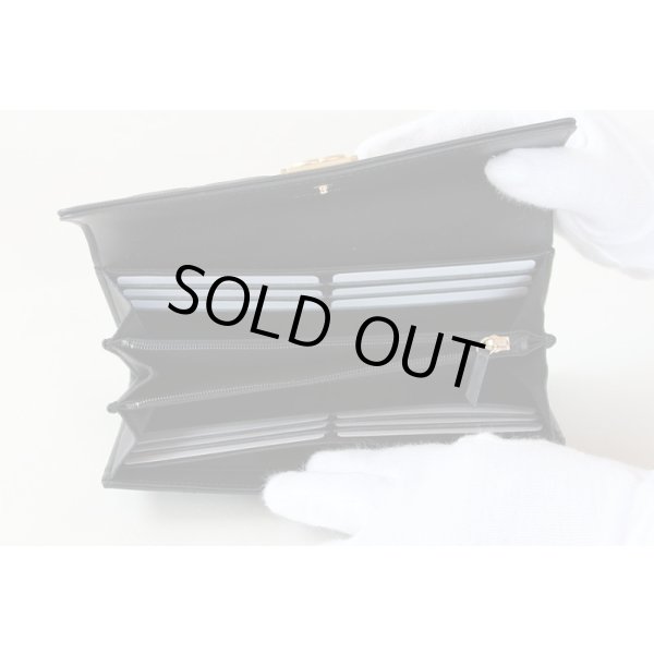 シャネル　ボーイシャネル　ニツ折長財布　A80286　ブラック マットゴールド金具　中身