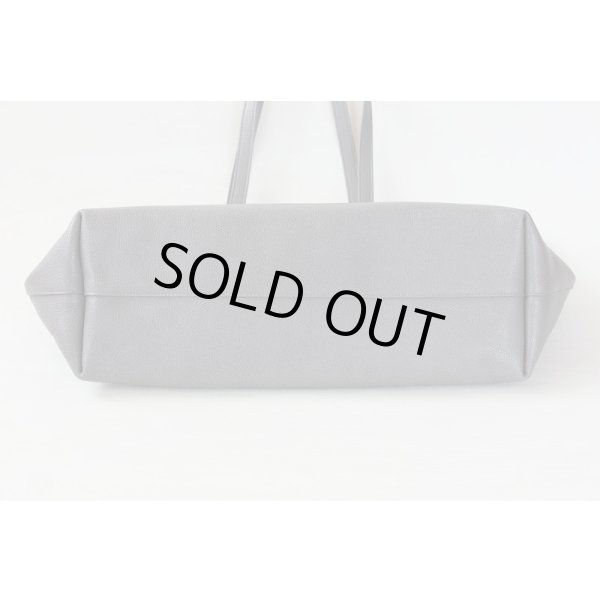 サンローラン　トートバック TOT 394195・0715 グレー　底