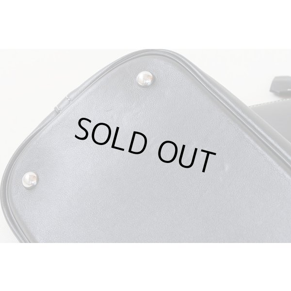 エルメス　ボリードリラックス40 ブラック SIV金具　バックの底鋲や底面に小傷