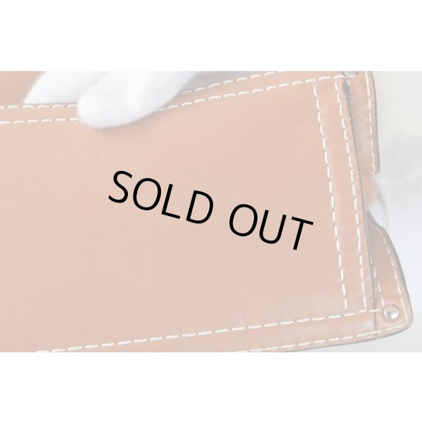 ロエベ　ロゴイリショルダーバック キャメル　底汚れ