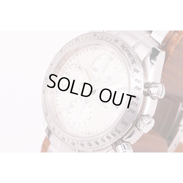 オメガ　スピードマスターデイト　3211.30　銀文字盤　サイド拡大