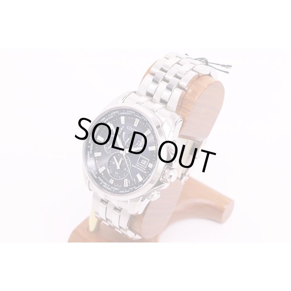 シチズン　ダイレクトフライト　AT9060-54L　電波ソーラー　紺文字盤　サイド