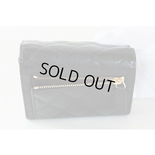 シャネル　ニツ折コンパクト財布 ブラック／ボルドー ゴールド金具　小銭入れ