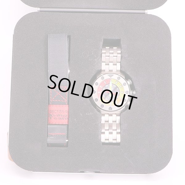 セクター　ダイビングチーム　アプネア　クロノグラフ　カラフル文字盤　箱拡大(2)