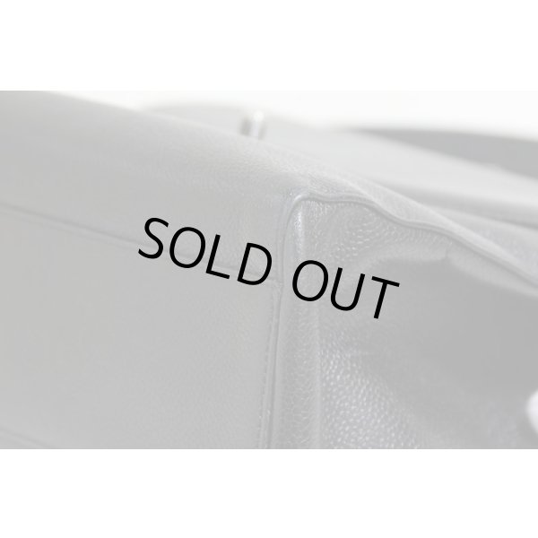 シャネル  ハンドバック ブラック／SIV金具　角スレ