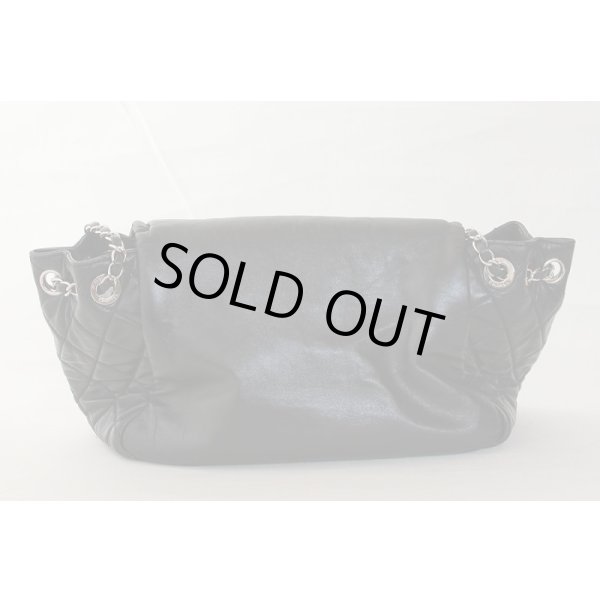 シャネル　Wチェーンショルダーバック ブラック／SIV金具　裏側