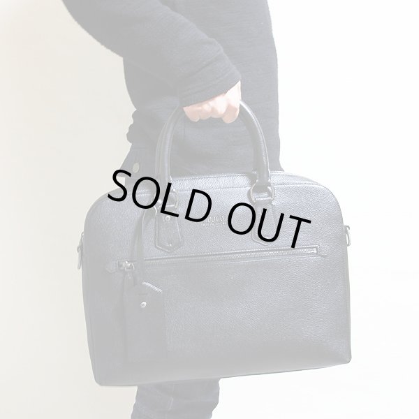 ラルフローレン　ブリーフケース／ビジネスバック ブラック　持ったイメージ