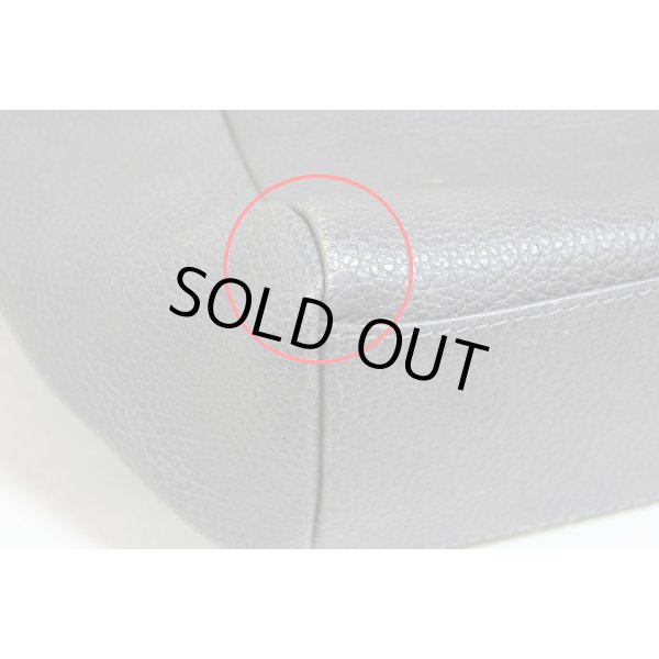 フェラガモ　トートバック FJ-24 9600 グレー／ブラック　角スレ(2)