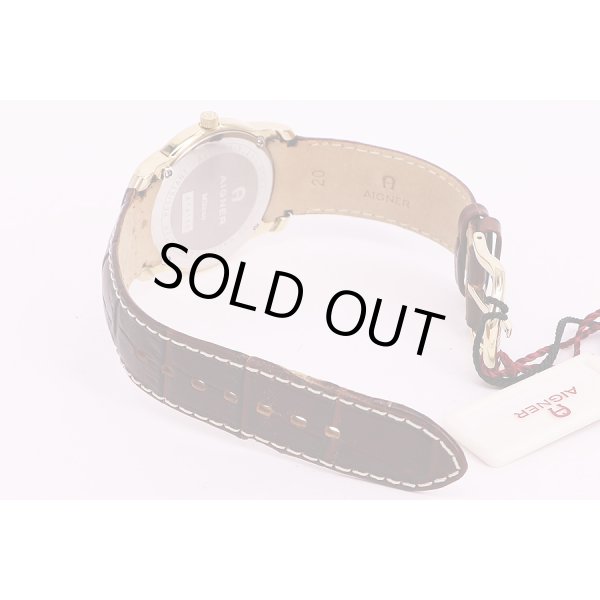 アイグナー　ミラノA14100　銀文字盤　革ベルト