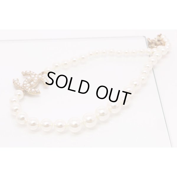 シャネル　CCマーク パールショートネックレス A64757　全体