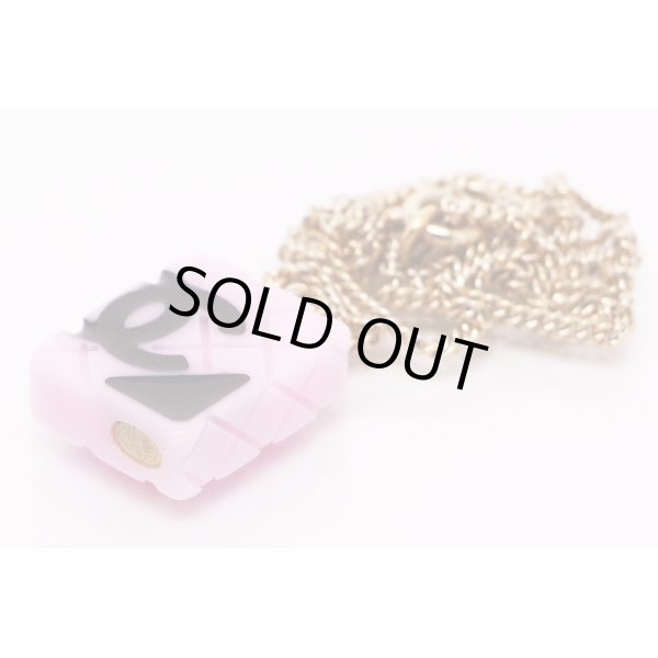 シャネル　カンボンライン ネックレス ピンク　サイド