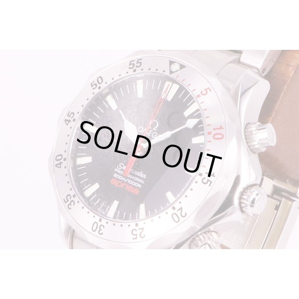 オメガ　シーマスター　アプネア　マイヨール　2595.50　黒文字盤　サイド拡大