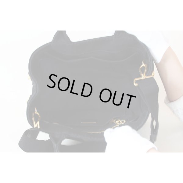 プラダ　カナパ　トートバック　1BG439　NERO　中身