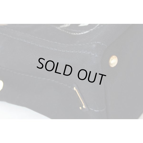 プラダ　カナパ　トートバック　1BG439　NERO　角に擦れて白くなっている箇所