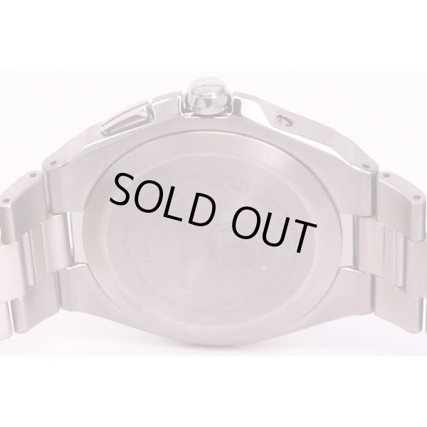 シチズン　CB0120-55E　電波エコドライブ　ワールドタイム　黒文字盤　裏面拡大