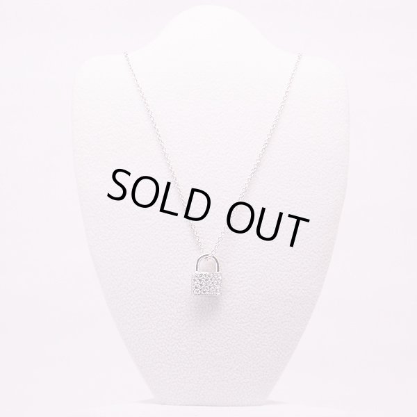 ティファニー 750WG ロック ペンダント ネックレス 8.30g 装着イメージ