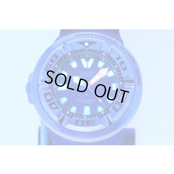 シチズン　プロフェッショナル　ダイバーズ 300m　B873-S057892　黒文字盤　ライト