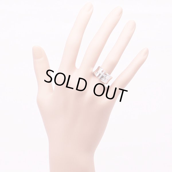 ポンテヴェキオ　K18WG ダイアイリリング 0.12ct 11.00g　装着イメージ