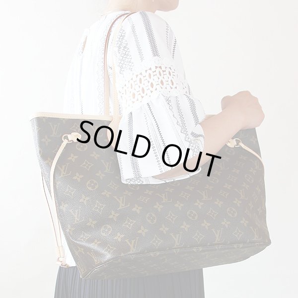 ルイ・ヴィトン　ネヴァーフルMM M41178 ピヴォワンヌ　掛けたイメージ