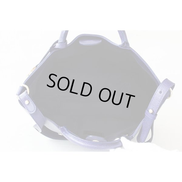 フルラ　ALISSA 2WAYショルダーバック 747263 ネイビー／NOT　中身