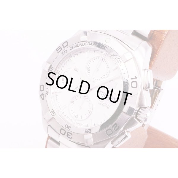 タグホイヤー　アクアレーサー　CAF2011　クロノグラフ　銀文字盤　サイド拡大