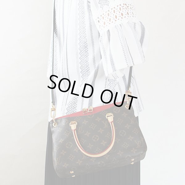 ルイ・ヴィトン　パラスBB M41241 スリーズ　掛けたイメージ