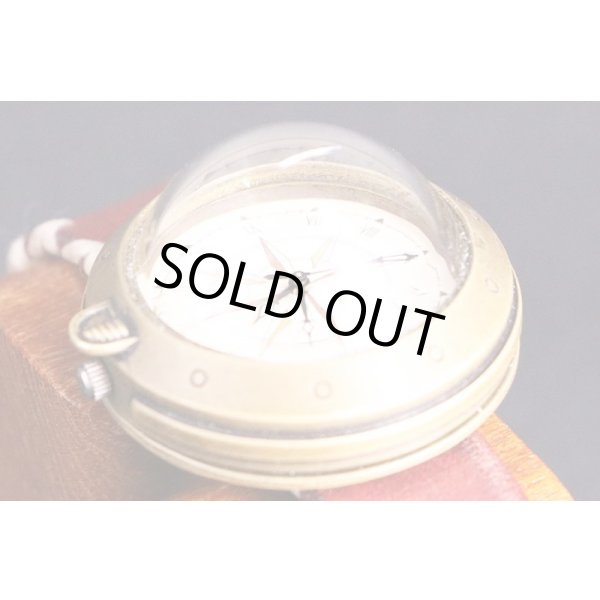 半球型風防　羅針盤文字盤　拡大