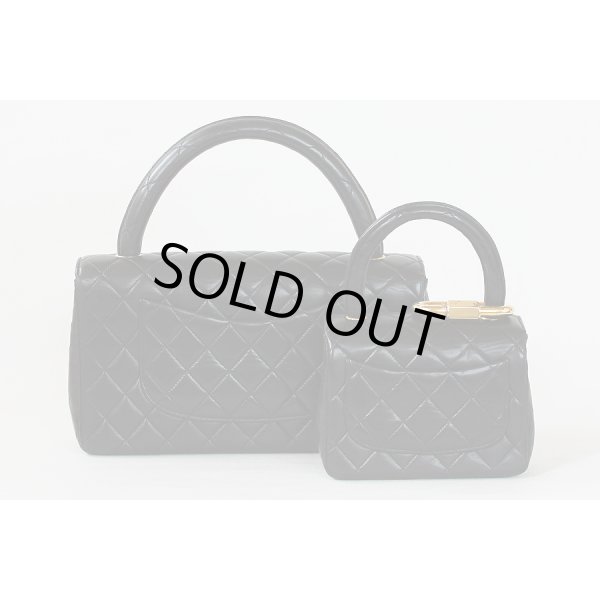 シャネル　マトラッセ 親子ハンドバック ブラック／ゴールド金具　裏面