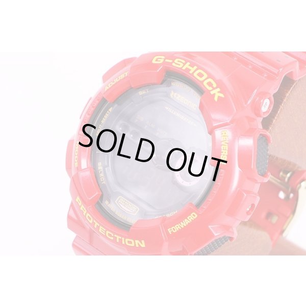 カシオ　Gショック　GD-100　シャア・アスナブル限定　サイド拡大