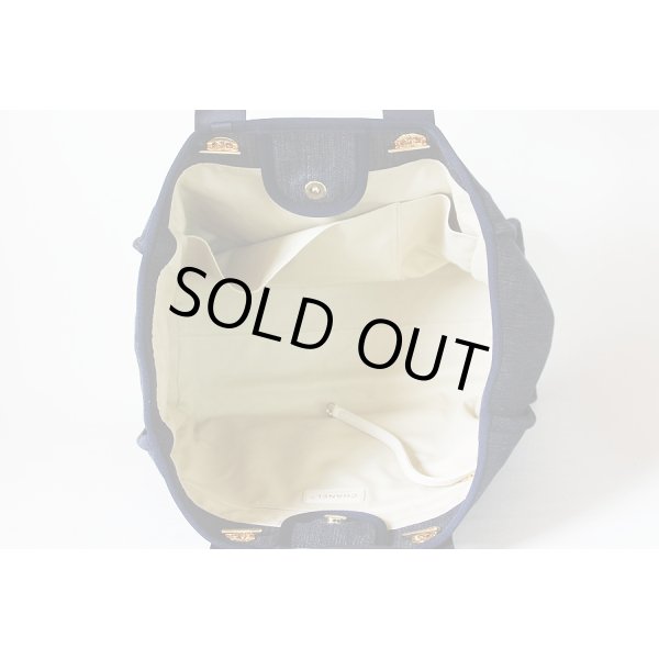 シャネル　ドーヴィル 2WAYチェーントート A66941 ネイビー／ゴールド金具　中身