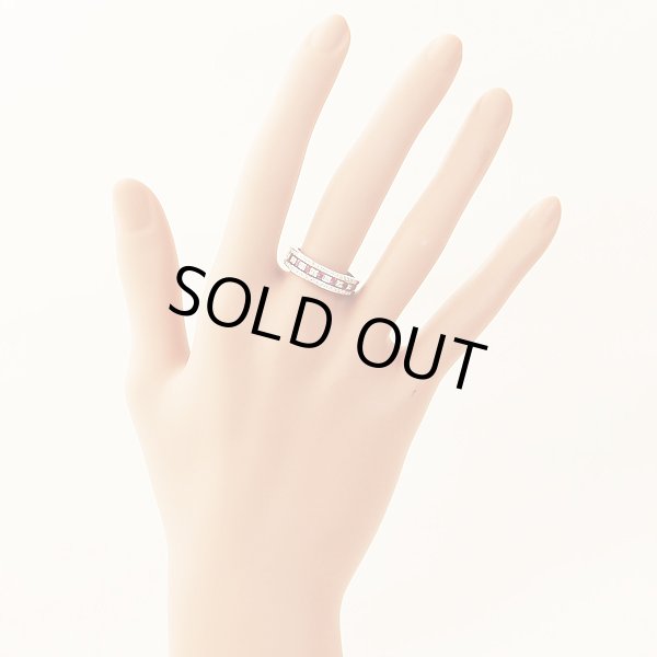 ダミアーニ　750WG ルビーダイアイリリング 5.70g　装着イメージ