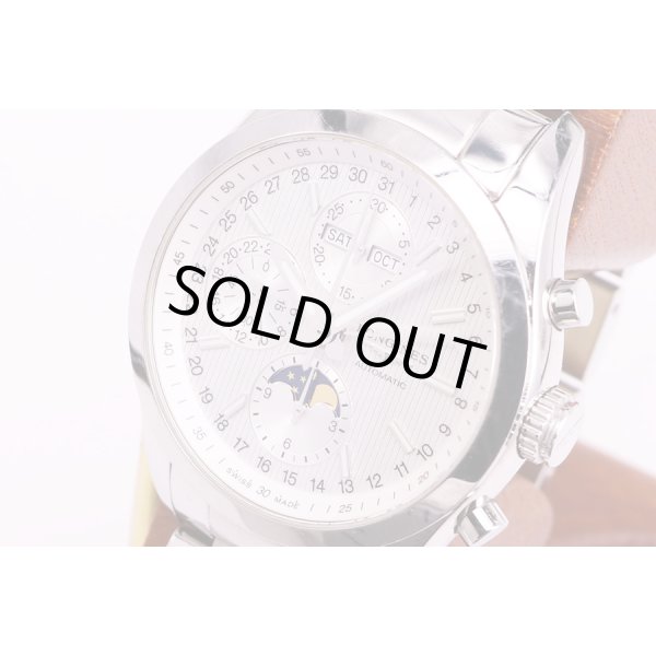 ロンジン　コンクエストクラシック　L2.798.4　銀文字盤　サイド拡大