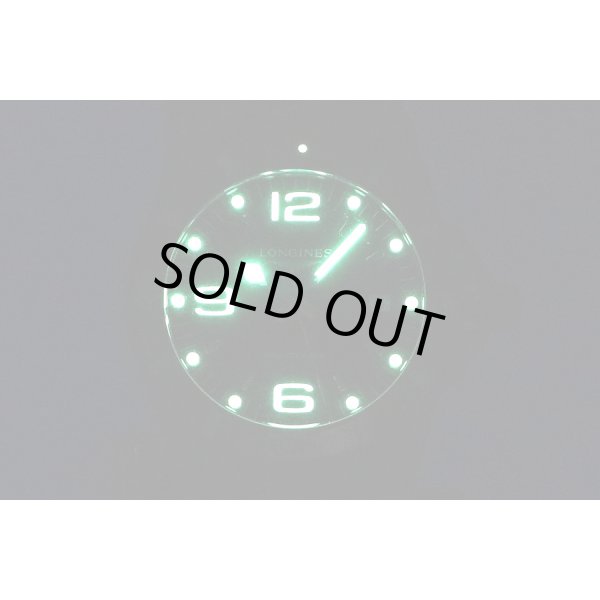 ロンジン　ハイドロコンクエスト　黒文字盤　暗闇ライト