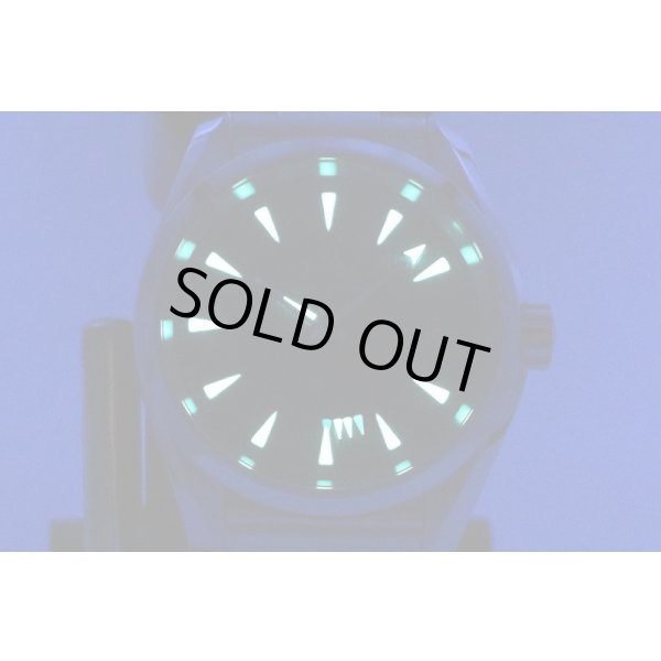 オメガ　シーマスター　アクアテラ　231.10.39　灰タペストリー文字盤　ライト暗闇