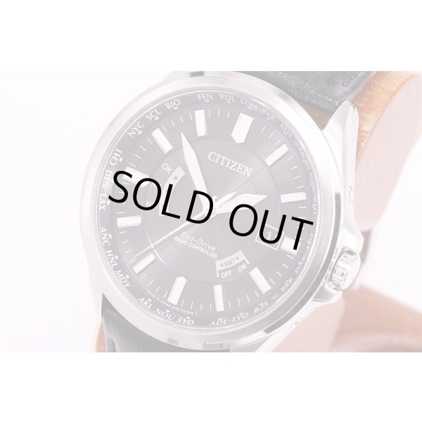 シチズン　H145-SO73545　電波ソーラー　黒文字盤　サイド拡大
