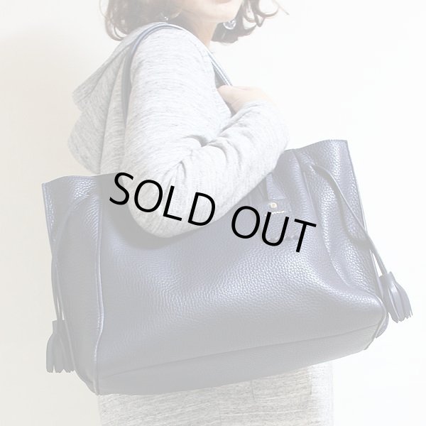 ロンシャン　ペネロペ トートバック L1297843606 ミッドナイトブルー　掛けたイメージ