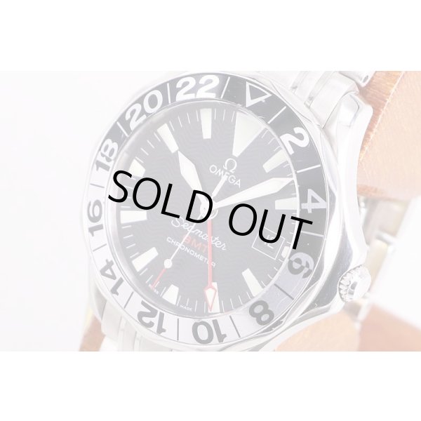 オメガ　シーマスター300　GMT　2234.50　黒文字盤　サイド拡大