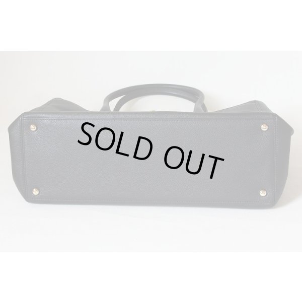 シャネル　エグゼクティブ 2WAYトートバック A15206 ブラック／ゴールド金具　底