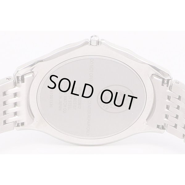 シチズン　エコドライブ　ワン　8826-T022812　銀文字盤　裏面拡大