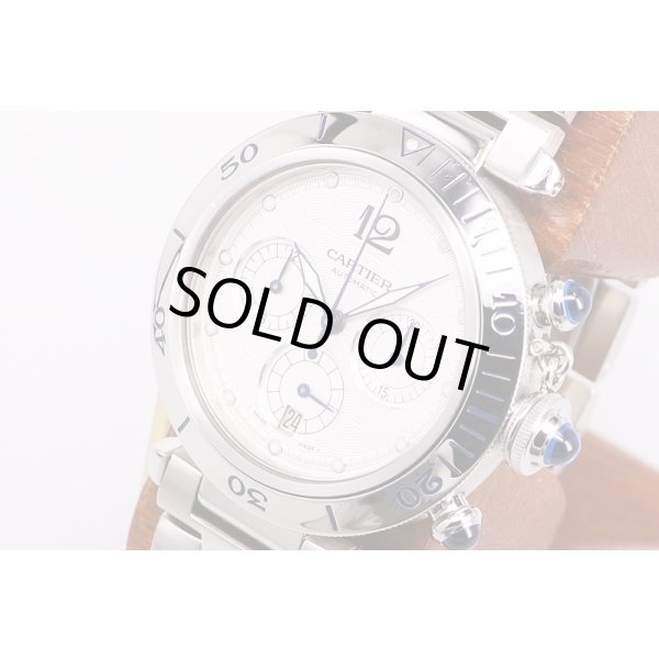 カルティエ　パシャ38　クロノグラフ　銀文字盤　サイド拡大