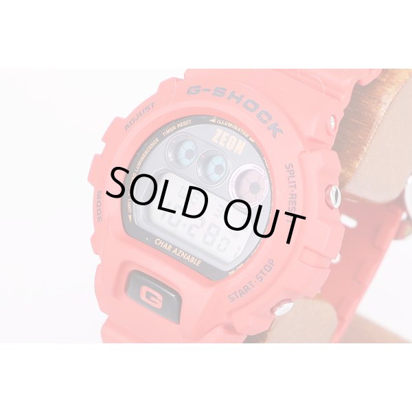 カシオ　Ｇショック　ＧＷ－６９００ＦＳ　シャア　ザクII限定　サイド拡大