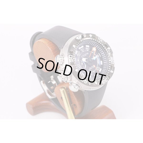 シチズン　アクアランド　ＢＮ２０２４－０５Ｅ　黒文字盤　サイド(2)