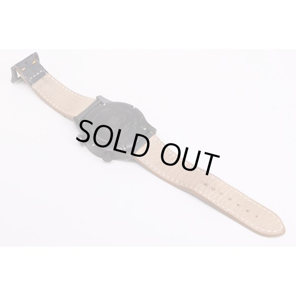 テラチェロマーレ　ＴＣ７００６ＧＵＮ　黒文字盤　スモーキージョー限定　革ベルト状態　裏面