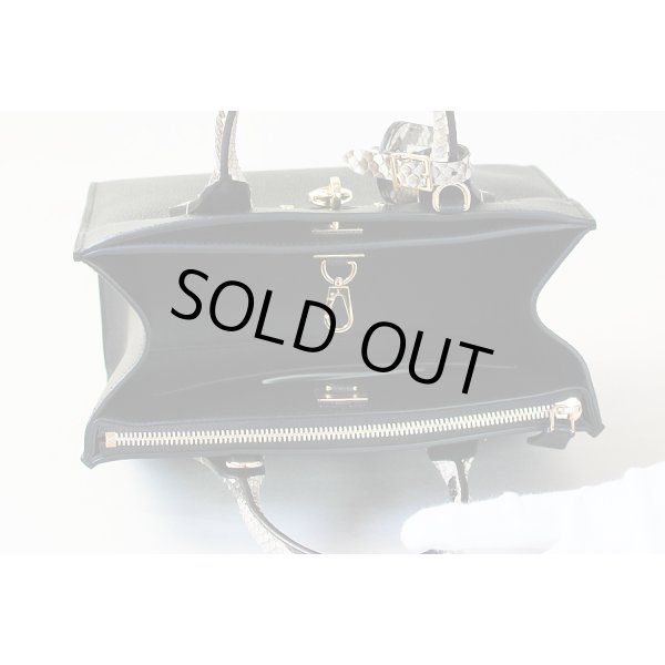 ルイヴィトン　シティスティーマPM N95523 ノワール　中身