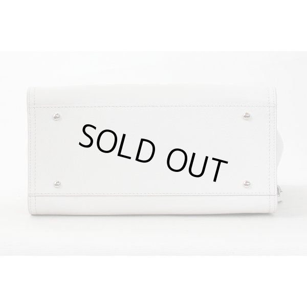 シャネル　ショッピングバッグ　クルーズ・ドーヴィルライン　アイボリーSIV金具　底