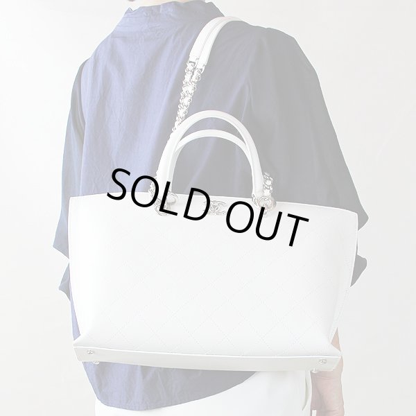 シャネル　トートバック　装着イメージ