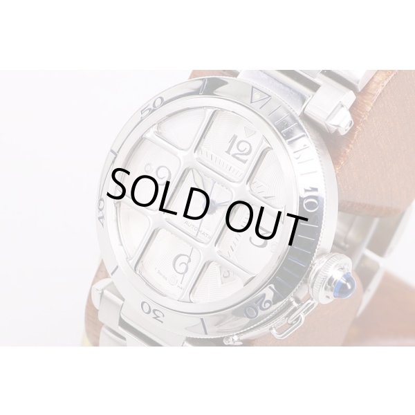 カルティエ　パシャ３８　フラットグリッド　白文字盤　サイド拡大