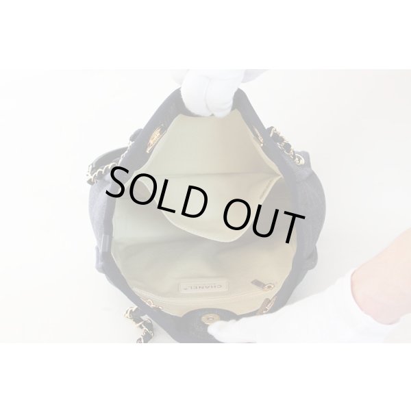 シャネル　ドーヴィルチェーントートＰＭ　中身