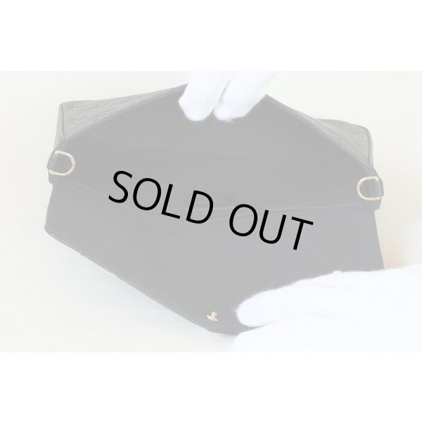 ルイ・ヴィトン　ポシェット・フェリシー　ノワール　中身