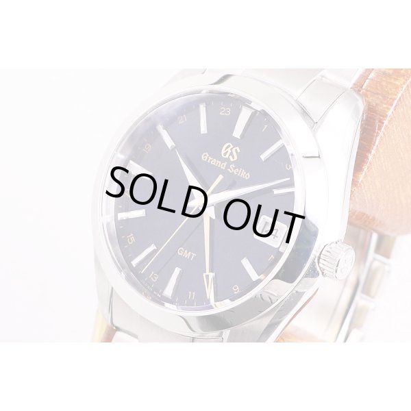 セイコー　グランドセイコー　SBGN009　9F86-0AD0　クォーツ５０周年限定　青文字盤　サイド拡大